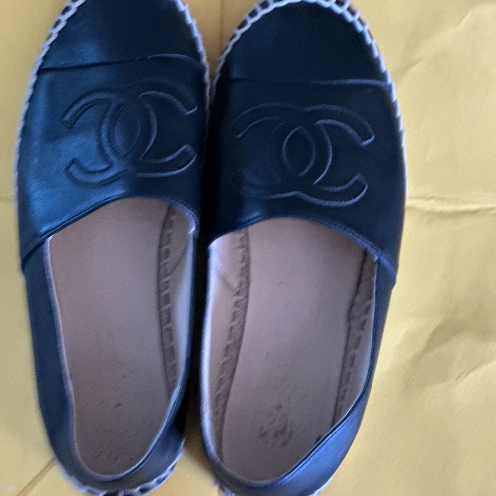 Chic Black Espadrilles